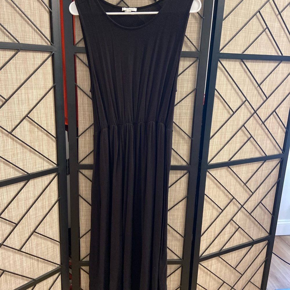 Daily Ritual Black Ribbed Pleated Maxi Dress - Picture 2 of 12